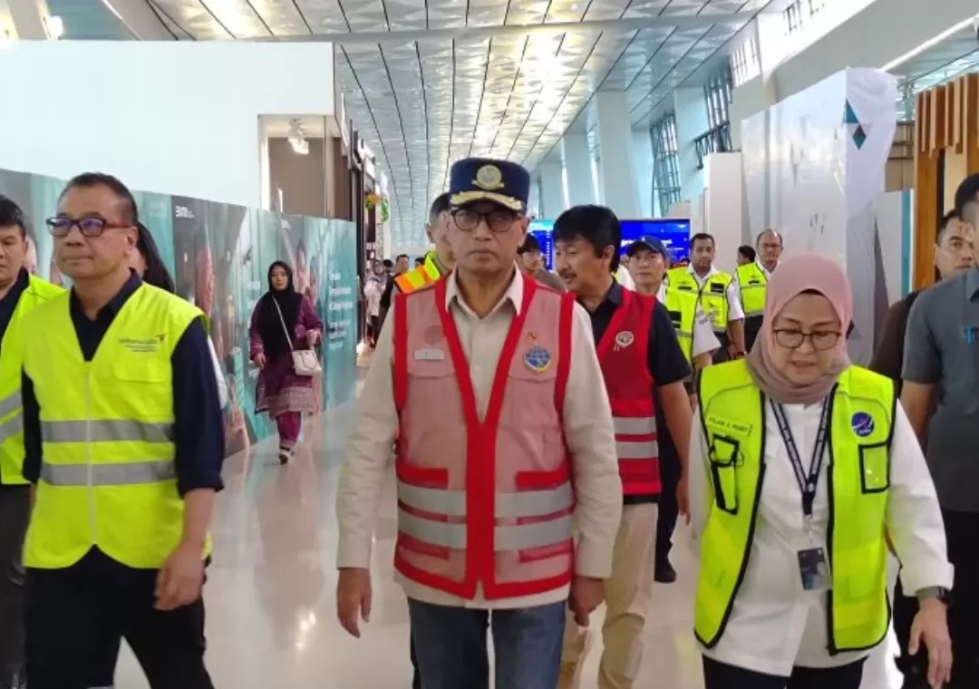 Menhub Pastikan Kesiapan Angkutan Lebaran 2024 Di Bandara Soekarno ...