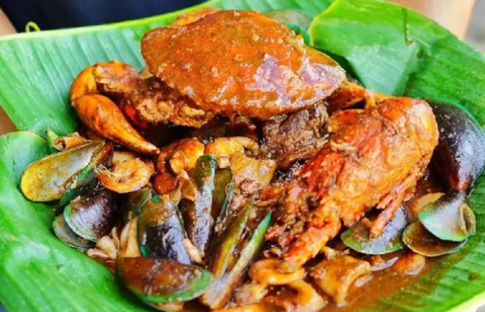 Enak Pol! Rekomendasi 3 Tempat Makan Seafood Kaki Lima Di Surabaya ...