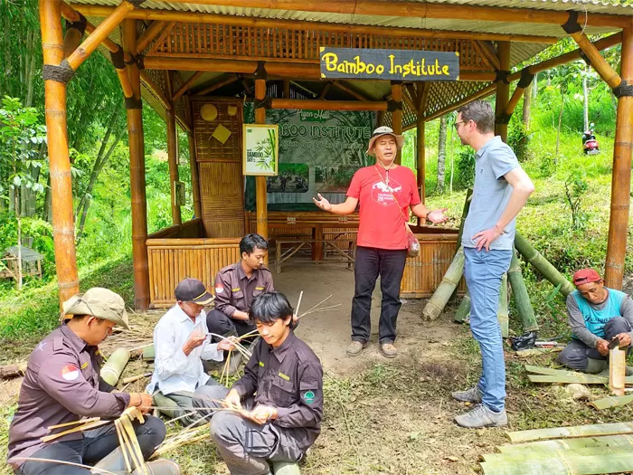 Kolaborasi Bamboo Institute dan Prodi Kehutanan UMM telah berhasil meningkatkan kualitas pendidikan dan penelitian di bidang kehutanan. (Istimewa)