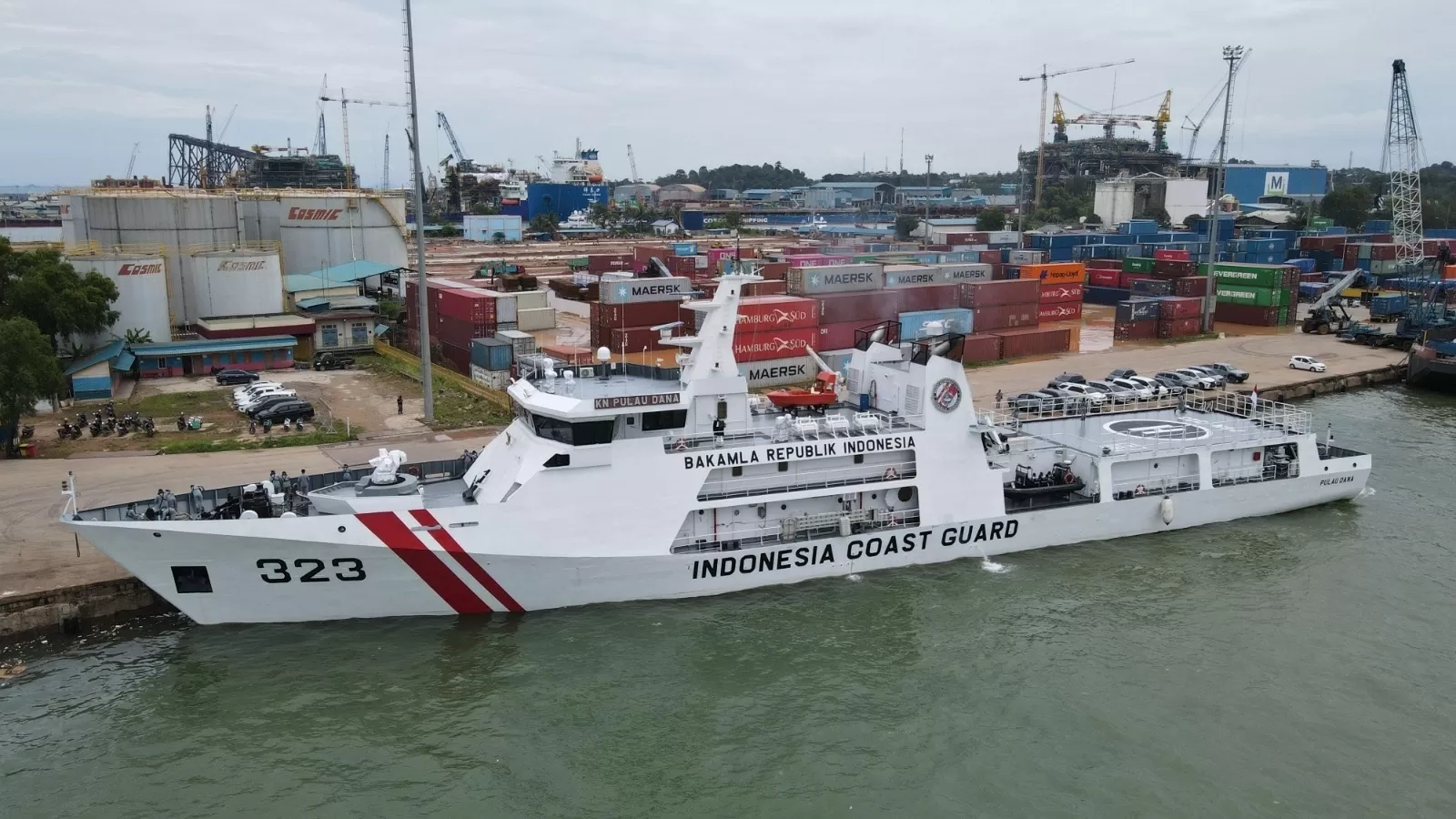 KN Pulau Dana-323 Muhibah ke Singapura dan Vietnam