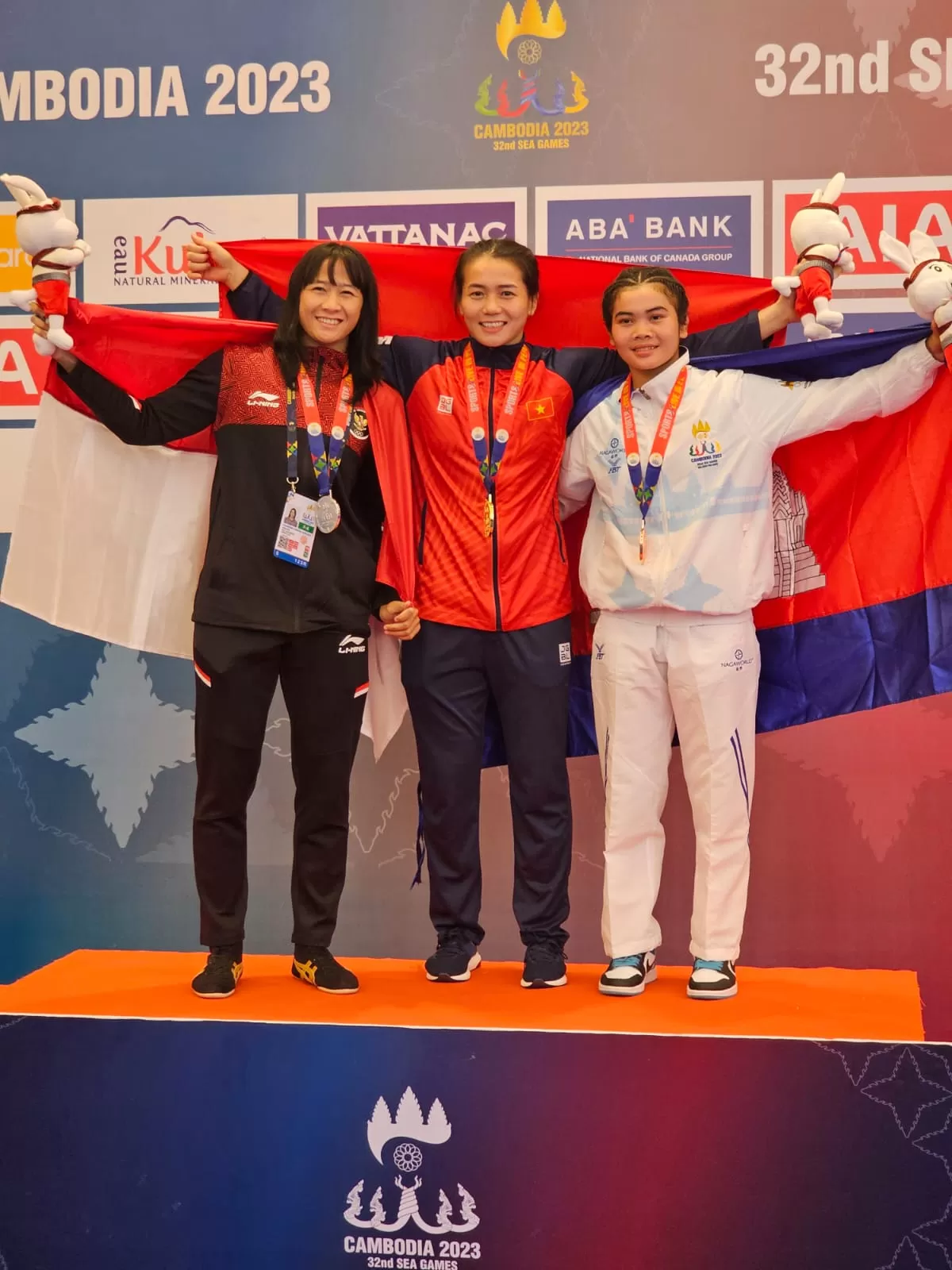 Timnas gulat Indonesia di SEA Games ke-32 berhasil merebut 6 medali emas, 6 medali perak, dan 2 medali perunggu. Suatu pencapaian yang luar bisa. (Foto Istimewa)