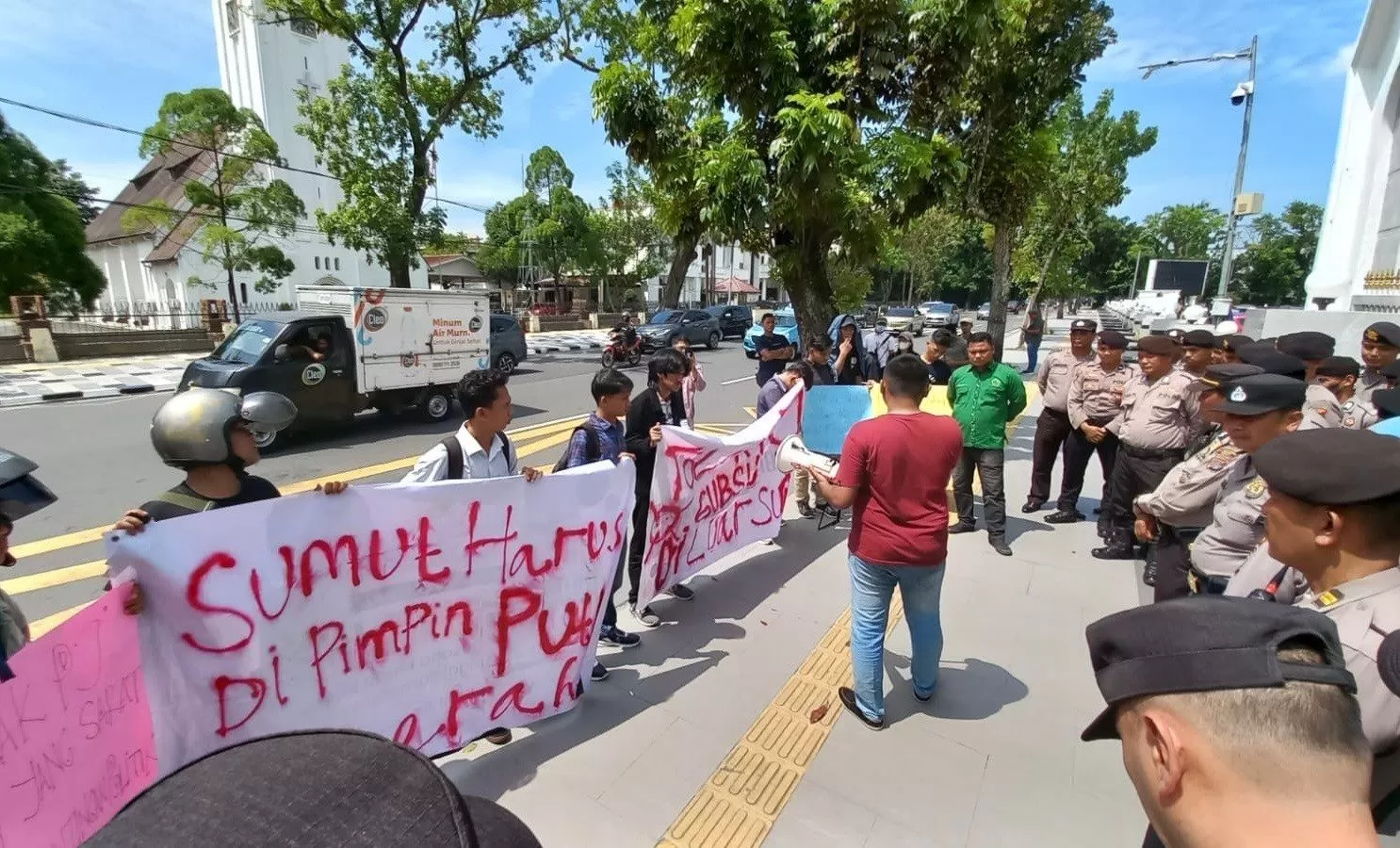 Foto: Aliansi mahasiswa melakukan demo tolak Pj Gubernur Sumut  (Istimewa )