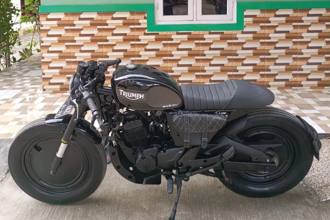 Custom motor sale cafe racer