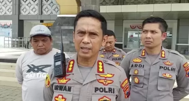 Usai Bungkam Soal Kasus Pemerasan SYL Dan Firli Bahuri, Kombes Irwan ...