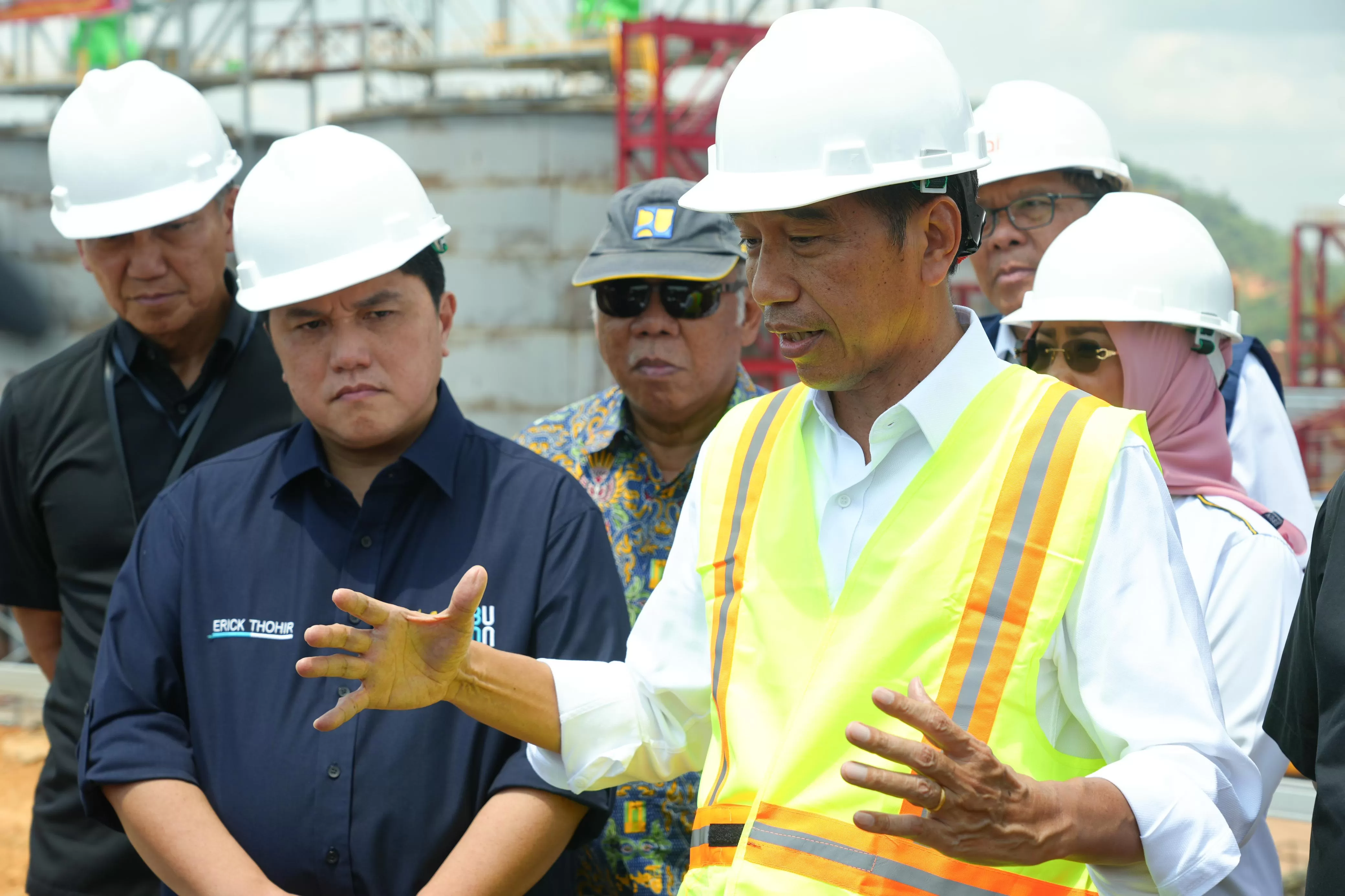 Presiden Joko Widodo Site Visit Ke Proyek Smelter Bauksit Di Menpawah ...