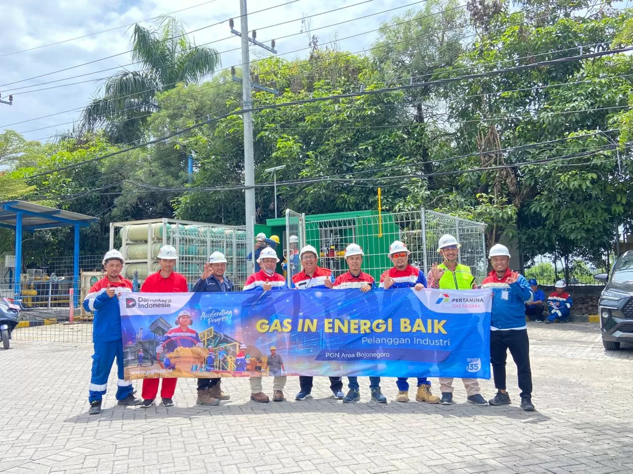 PGN memperluas pemanfaatan gas bumi di sektor industri melalui gas in (penyaluran gas pertama kali) ke PT Bumi Menara Internusa (BMI) Lamongan pada Kamis (1/1/2026). (DOK. PGN)