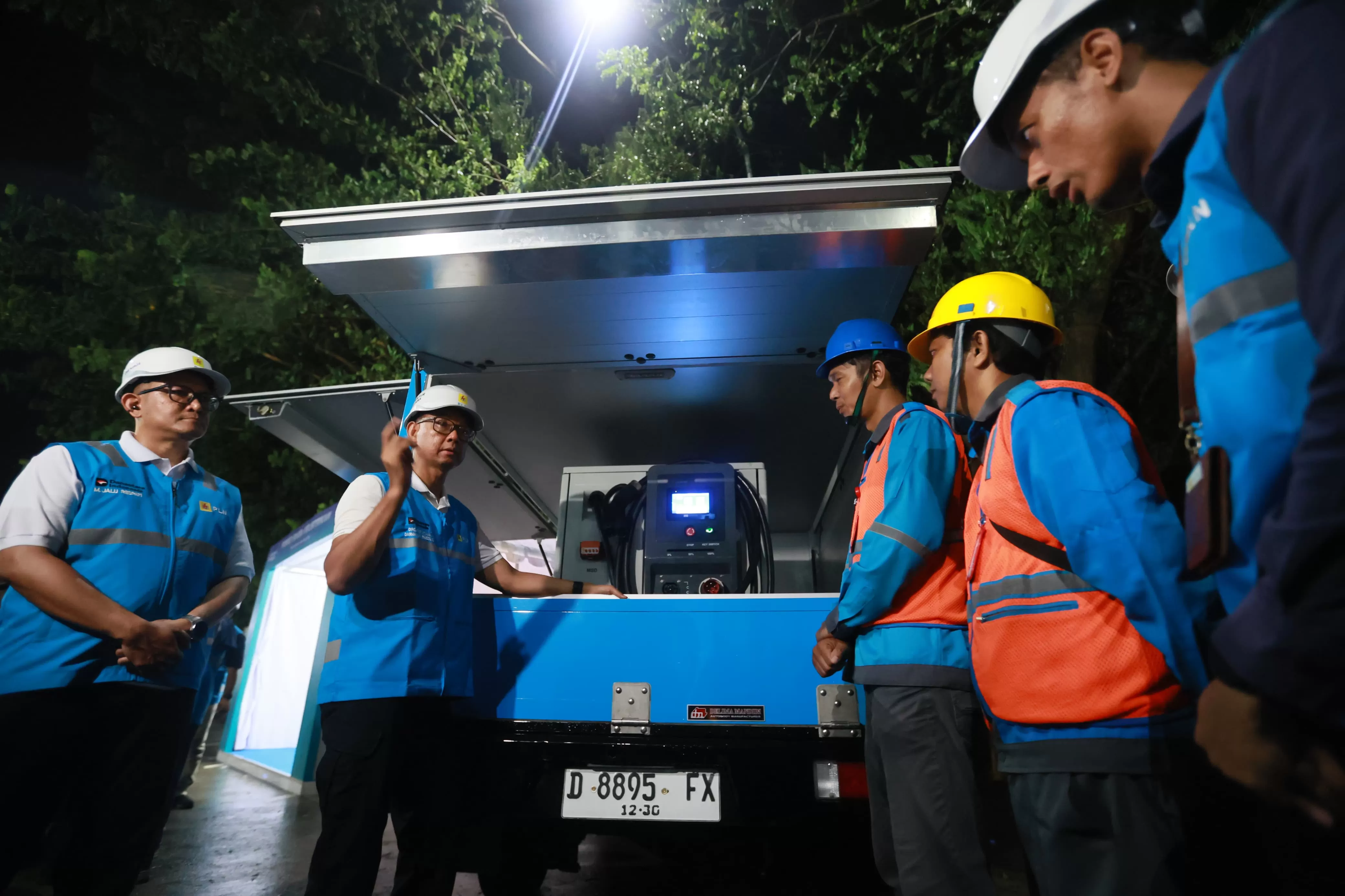 PLN Mobile hadirkan fitur AntreEV dan Trip Planner untuk memudahkan pengisian daya mobil listrik selama arus balik Nataru 2026. (Dok. PLN)