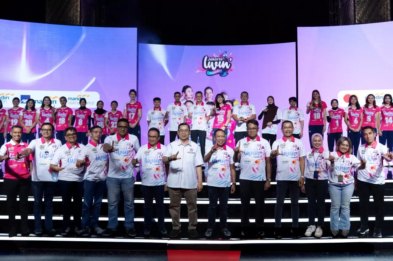 Bank Mandiri meluncurkan skuad dan jersey JLM untuk Proliga 2026, menegaskan komitmen pembinaan voli putri berkelanjutan. (Dok. Bank Mandiri)
