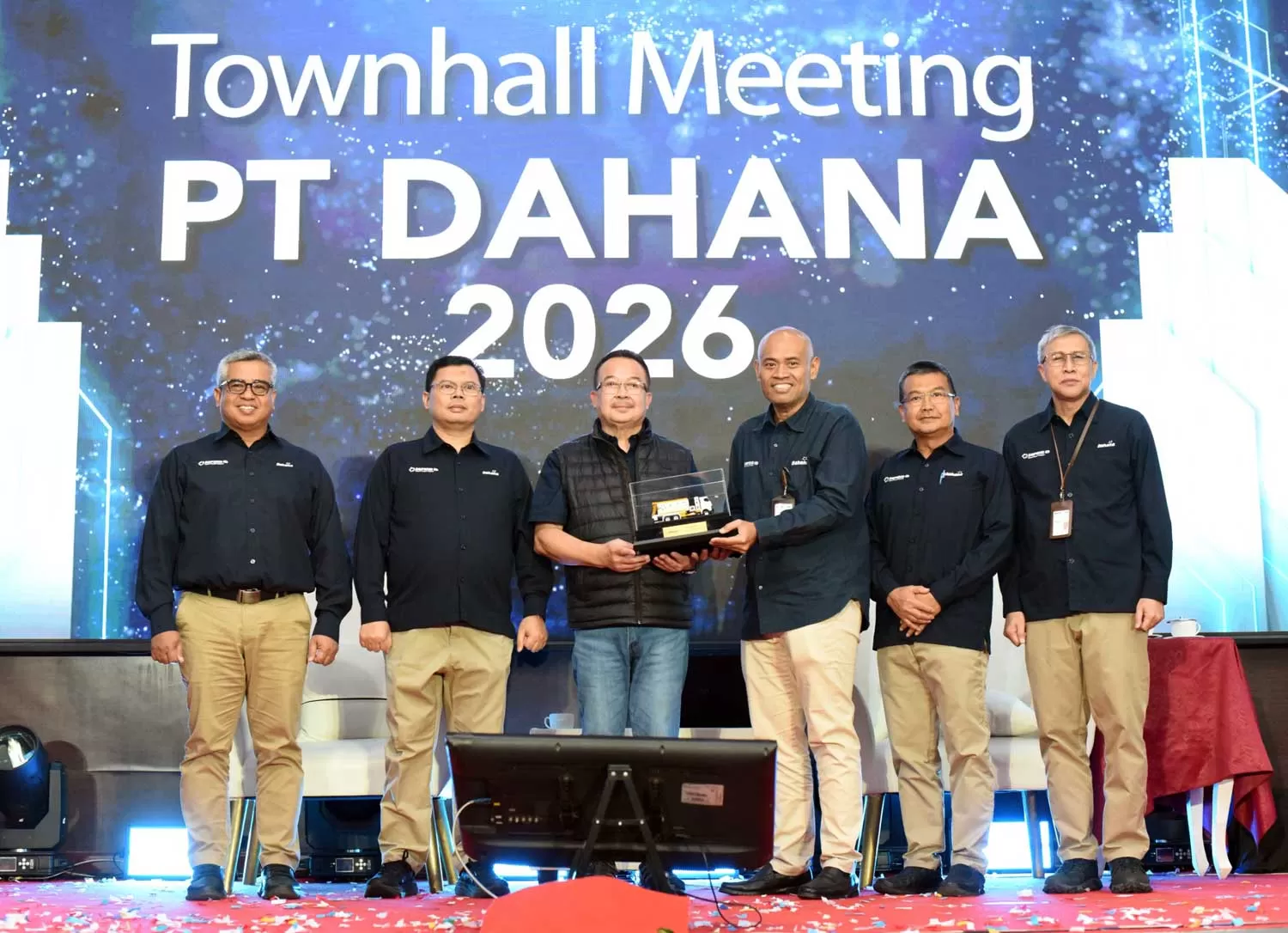 PT Dahana menggelar Townhall 2026 untuk menyelaraskan RKAP, meluncurkan program prioritas, dan memperkuat transformasi serta inovasi berkelanjutan. (dahana.id)
