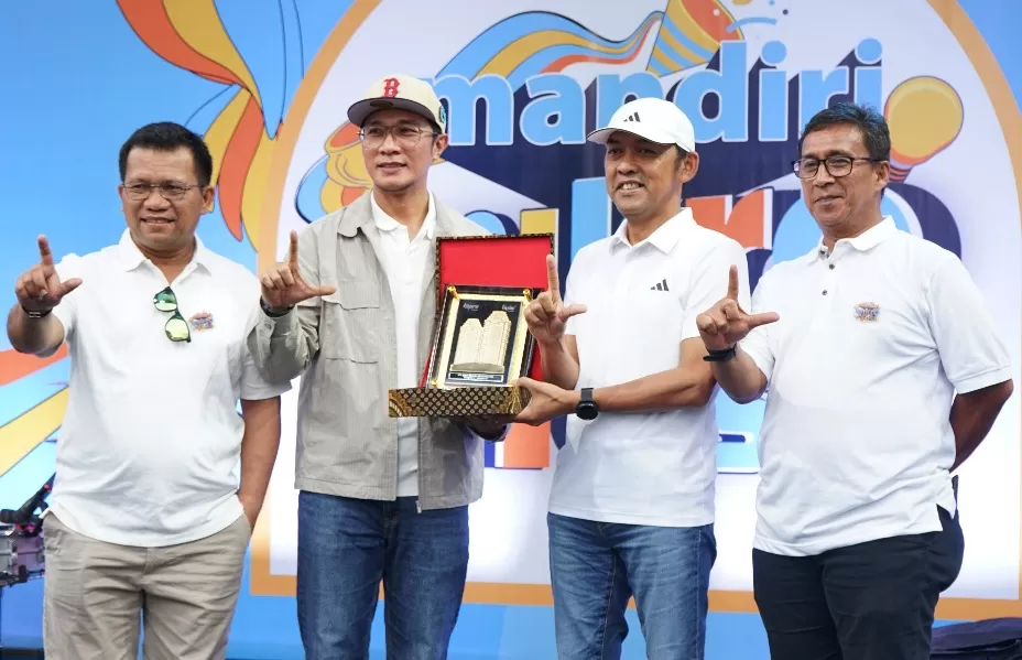 Mandiri Micro Fest 2025 perkuat UMKM lewat festival, pelatihan, dan digitalisasi, mendorong transaksi dan daya saing usaha mikro. (Dok. Bank Mandiri)