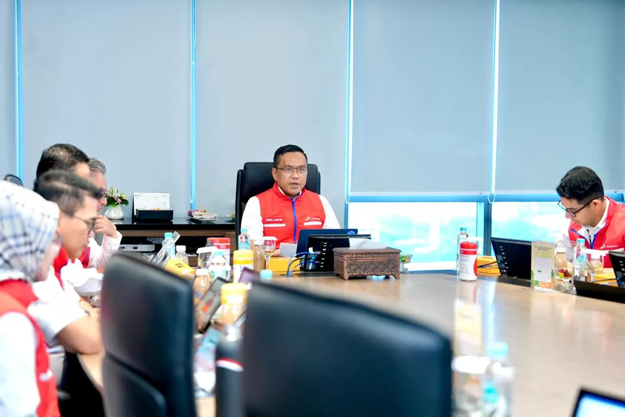 Direktur Utama Pertamina Simon Aloysius dalam acara Penutupan Satgas Natal 2025 dan Tahun Baru 2026 yang digelar di Jakarta, Kamis (15/1). (Dok. Pertamina)