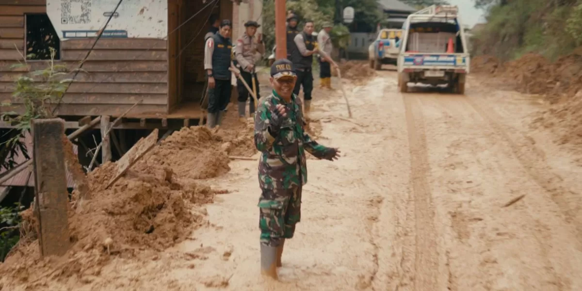 PLN mempercepat pemulihan listrik Aceh pascabencana, 98,9 persen desa telah menyala, sementara 68 desa masih dipasok genset darurat. (Dok. PLN)