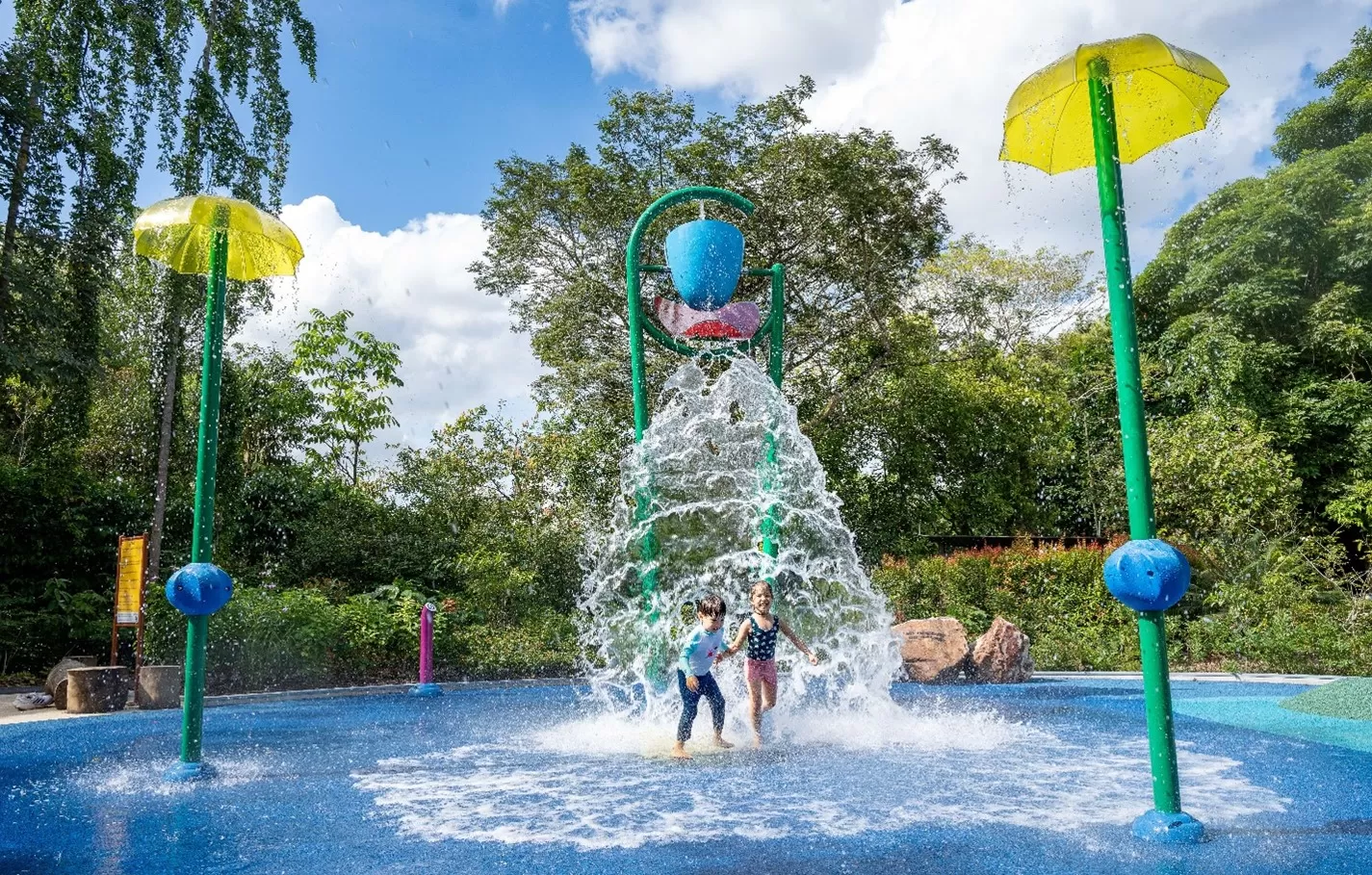 The Jacob Ballas Children's Garden Waterplay di Singapore Botanic Gardens, Singapura. (nparks.gov.sg)