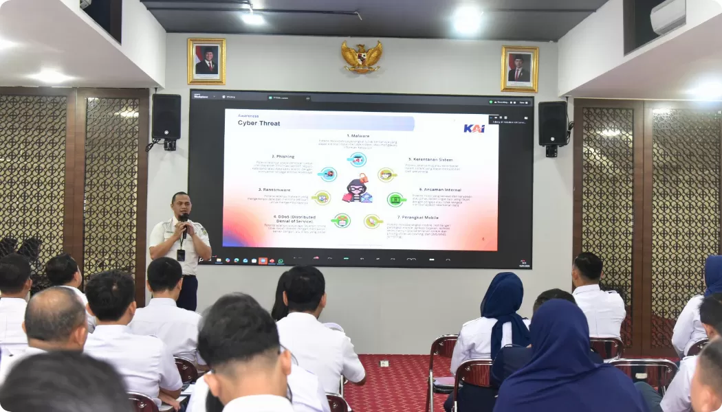 KAI Services menggelar sosialisasi pelindungan data pribadi guna mencegah kebocoran data dan meningkatkan kewaspadaan pekerja. (reska.id)