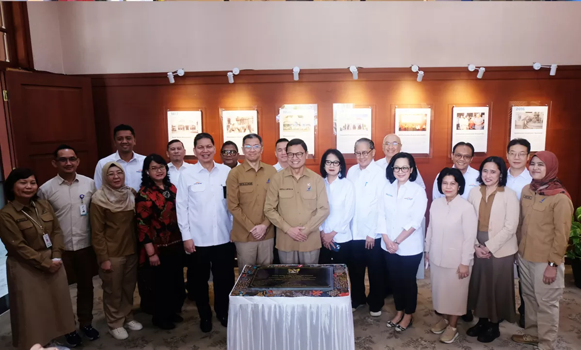 Kunjungan Kepala BPOM ke Kimia Farma menegaskan penguatan kolaborasi dan komitmen kemandirian obat demi ketahanan kesehatan nasional. (kimiafarma.co.id)