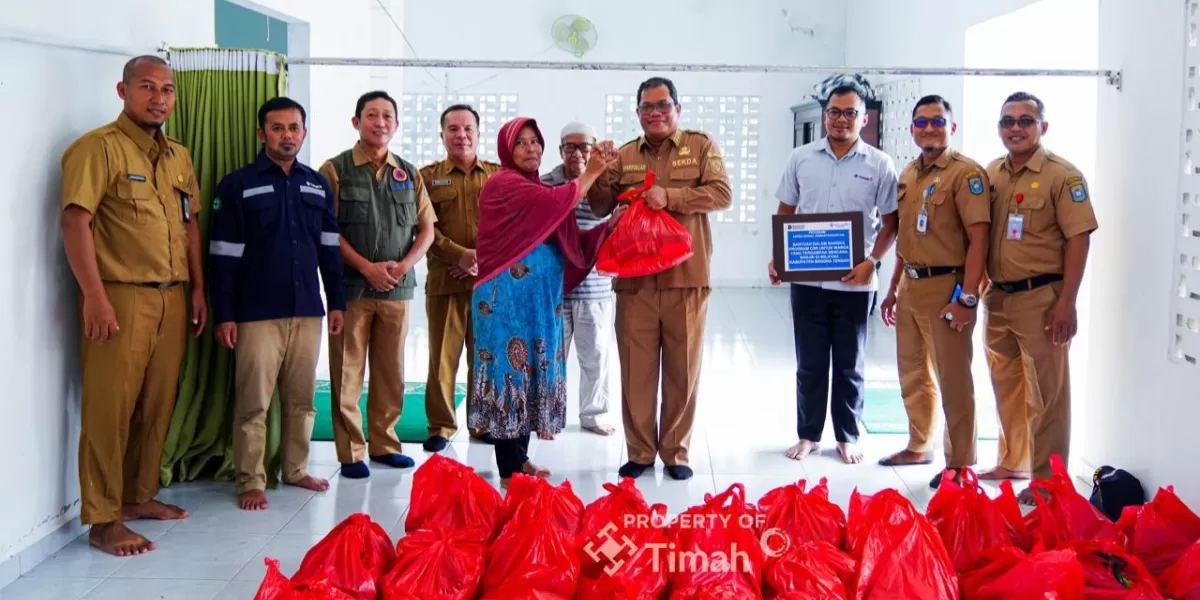 PT TIMAH Tbk menyalurkan 10.366 paket sembako sepanjang 2025 untuk korban bencana, panti asuhan, dan kelompok rentan di Bangka Belitung dan Kepulauan Riau. (Dok. PT Timah)