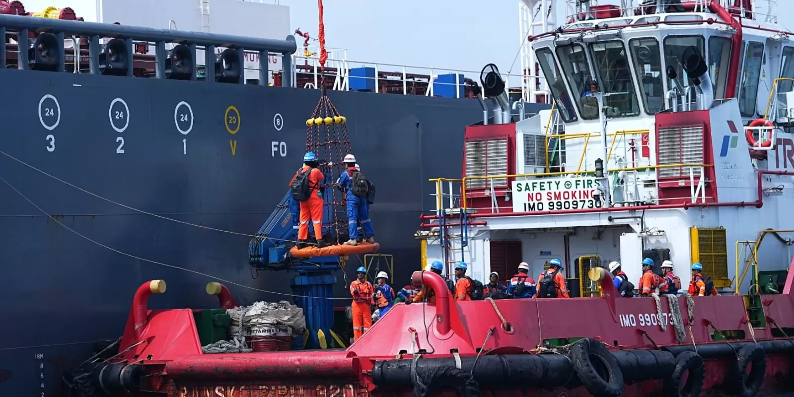 Pertamina merealisasikan pengiriman 1 juta barel minyak mentah dari Aljazair ke Indonesia.