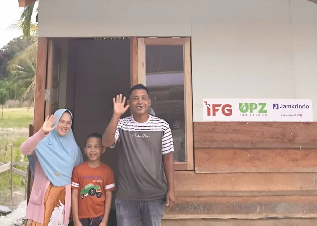 Jamkrindo menyalurkan 21 hunian sementara di Aceh sebagai bagian TJSL berkelanjutan untuk mendukung pemulihan masyarakat pascabencana. (jamkrindo.co.id)