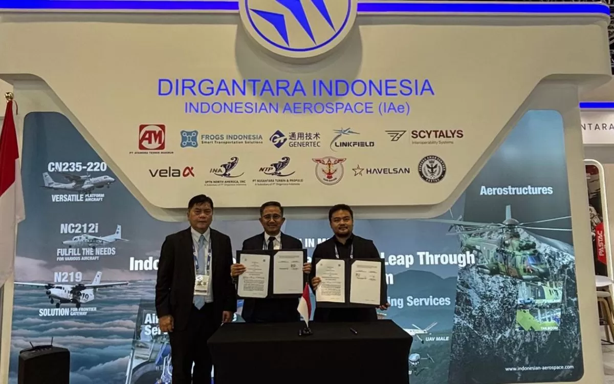 PTDI sepakati MoU dengan FROGS Indonesia tentang pemasaran dan produksi drone untuk pasar ekspor. (indonesian-aerospace.com)