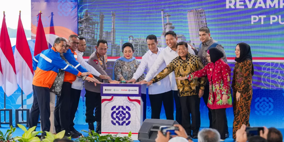 Pupuk Indonesia meresmikan modernisasi Pabrik Ammonia Pupuk Kaltim untuk meningkatkan efisiensi energi dan mendukung keberlanjutan swasembada pangan nasional. (Dok. Pupuk Kaltim)