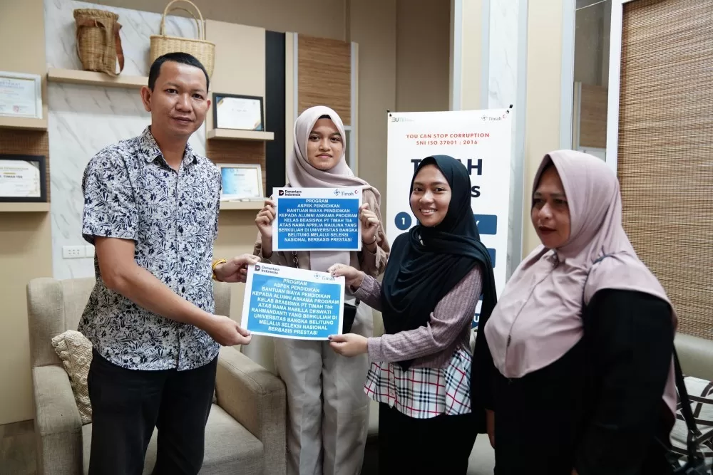 PT TIMAH Tbk salurkan bantuan biaya dan hunian bagi 40 mahasiswa berprestasi guna dukung pendidikan tinggi dan SDGs. (Dok. PT Timah)