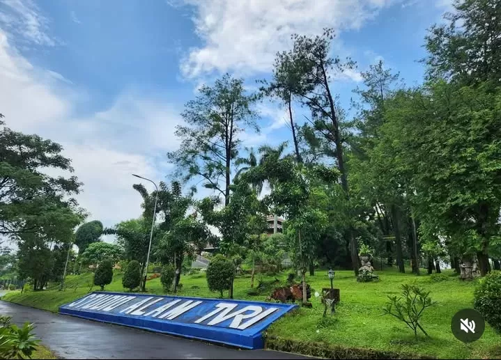 Didirikan untuk lokasi syuting, sejak tahun 2001, Studio Alam TVRI juga bisa dikunjungi umum.   (Instagram/Puspitawati via tatarmedia.id)