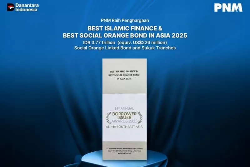 PNM meraih penghargaan Best Islamic Finance & Best Social Orange Bonds in Asia 2025  dalam ajang 19th Annual Borrower Issuer Awards 2025 Alpha Southeast Asia.  (DOK. PNM)