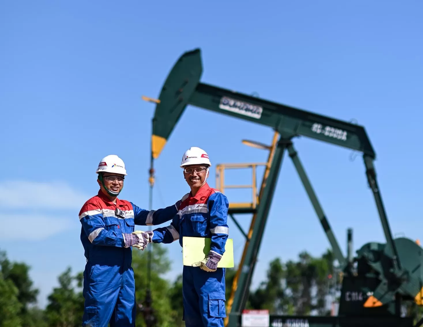 Uji coba pertama, sumur Libo SE #86 di Blok Rokan produksi 1.274 BOPD dengan 0% water cut, perkuat ketahanan energi nasional. (Dok. PHR)