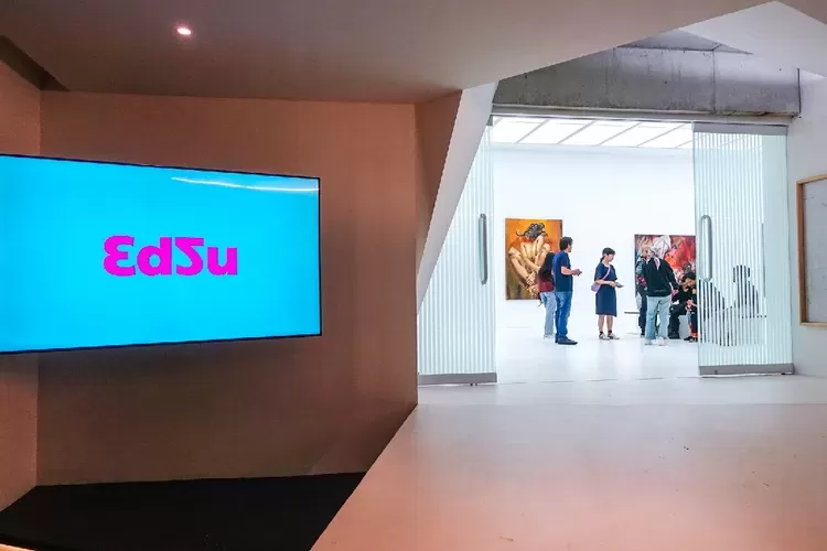 Galeri EdSU House resmi dibuka Maret 2025. Lokasinya di Kaliurang di dalam kompleks Hotel Pulang ke Uttara.  (Jogja Art Weeks via radarlawu.jawapos.com)
