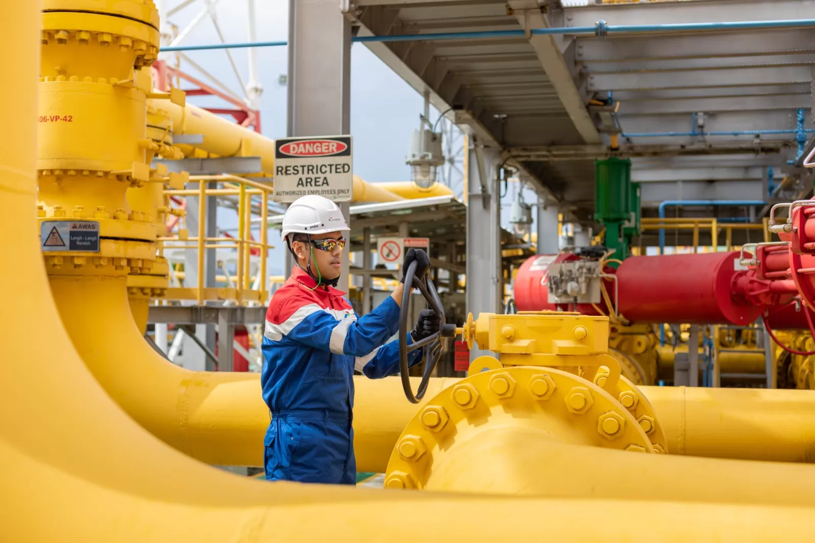 PGN kebut revitalisasi ORF Muara Karang 97%, ditargetkan rampung Maret 2026 untuk meweujudkan ketahanan energi nasional. (pgn.co.id)