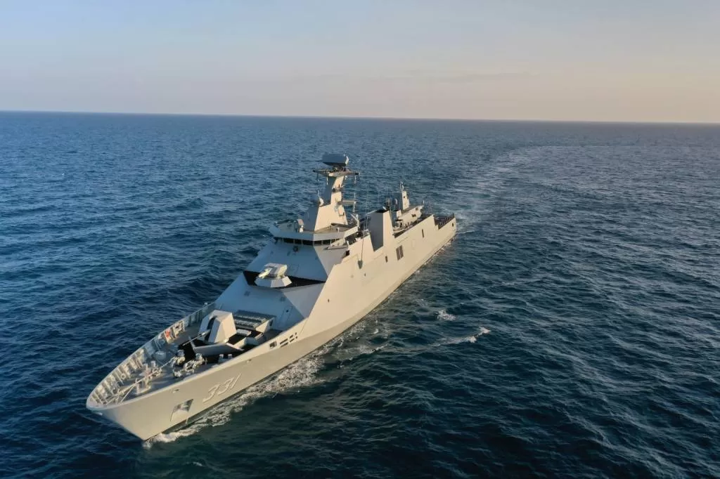 KRI Raden Eddy Martadinata, satu dari tiga kapal perang buatan PT PAL Indonesia yang dipercaya TNI AL untuk digunakan dalam Latihan Anti-Akses dan Anti-Amfibi (A2/AD) di perairan Bangka Belitung. (pal.co.id)