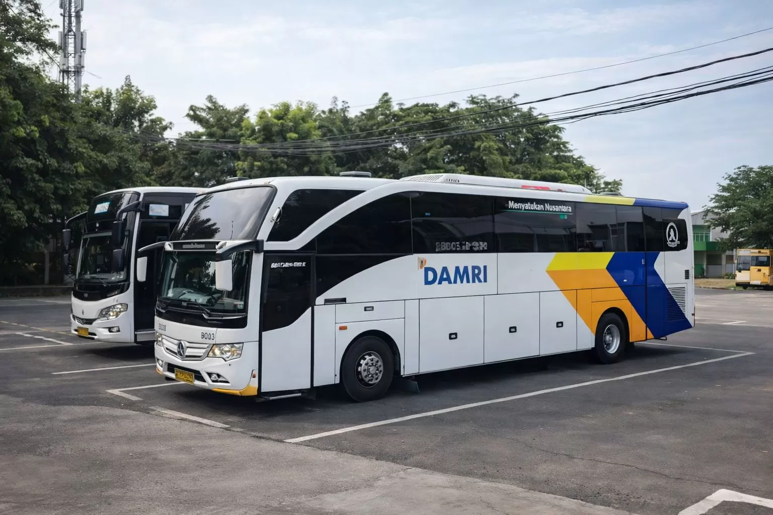 Simak lowongan kerja terbaru dari Perum DAMRI. (damri.co.id)