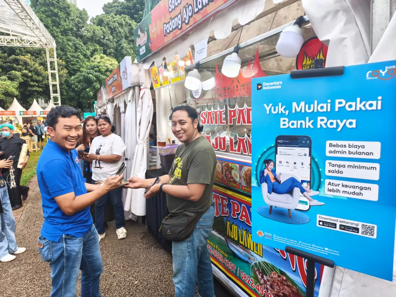 Bank Raya menjadi sponsor utama Sundown Markette Festival yang digelar selama bulan Ramadan (21 Februari - 14 Maret 2026) di Taman Softball Gelora Bung Karno (GBK) Senayan, Jakarta. (bankraya.co.id)