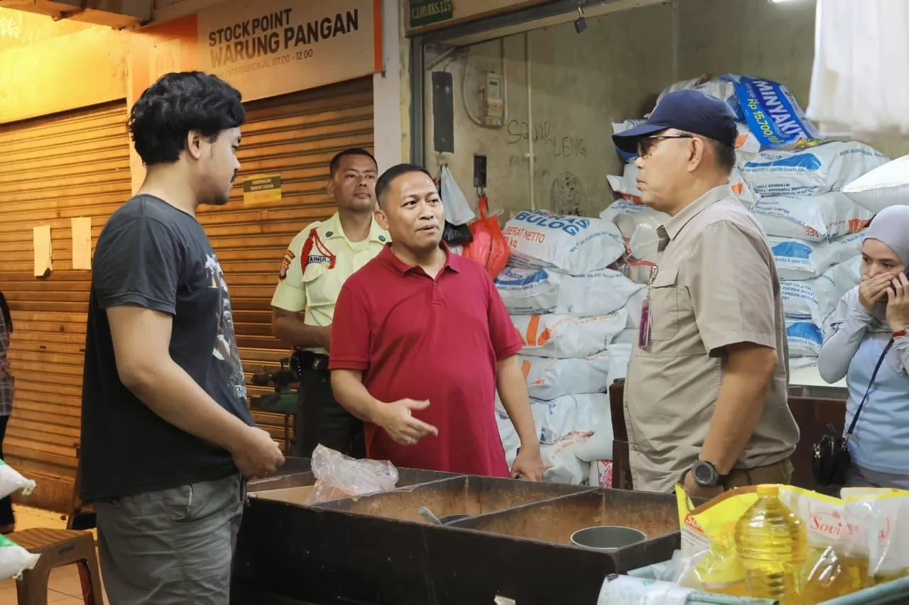 BULOG sidak pasar se-Indonesia, pastikan stok beras 3,5 juta ton dan Minyakita aman jelang Ramadhan-Lebaran 2026. (Dok. BULOG)
