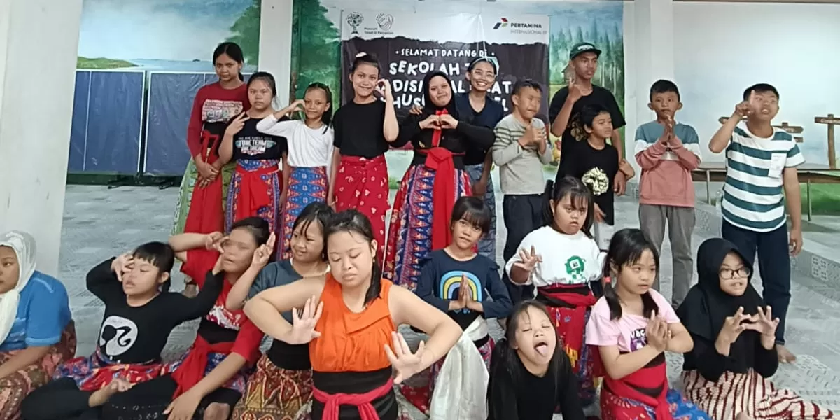 PIEP raih Golden Peacock Global CSR Award 2025 untuk dua program CSR unggulan, menunjukkan komitmen kuat perusahaan terhadap pendidikan, inklusi, dan dampak sosial secara global. (Dok. PIEP)