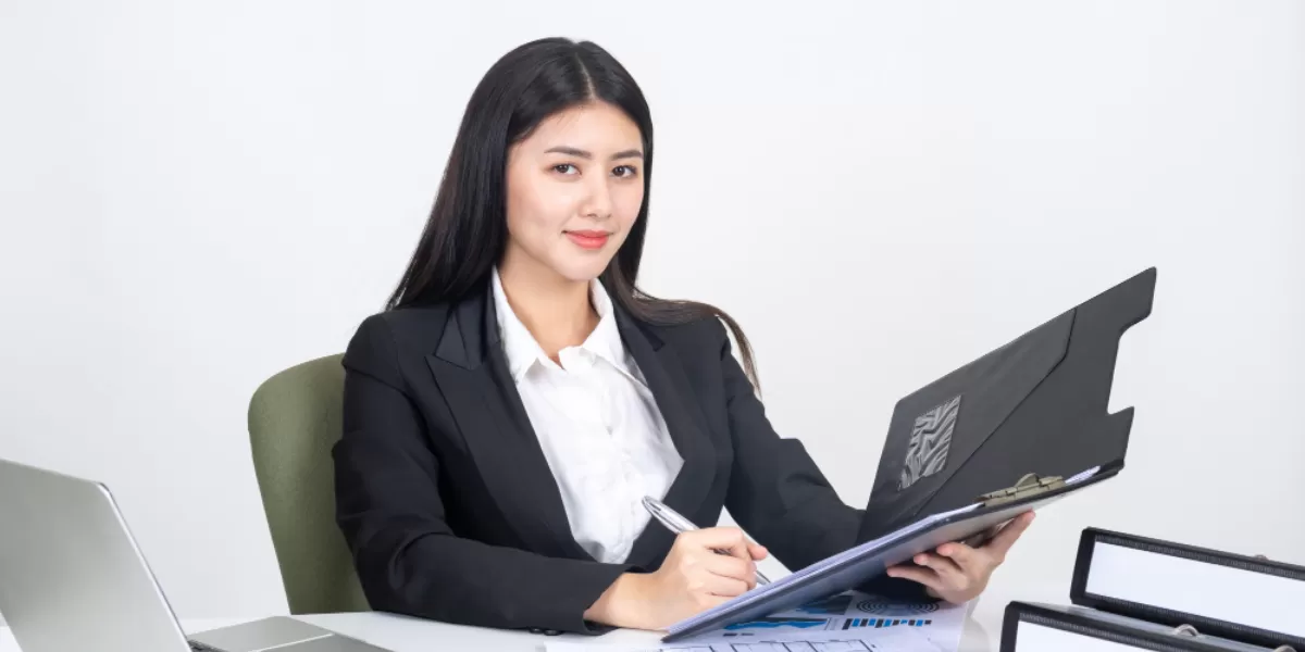 Kesempatan magang di BUMN lagi terbuka lebar, tapi waktunya terbatas. Simak informasinya di sini. (Freepik)