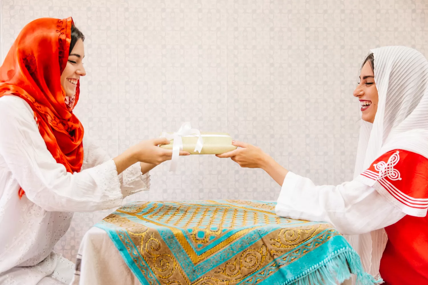 Ilustrasi - Cari ide hampers Lebaran untuk sahabat dan keluarga? Ini rekomendasi hampers menarik mulai dari kue kering, makanan premium hingga perlengkapan ibadah. (Freepik/freepik)