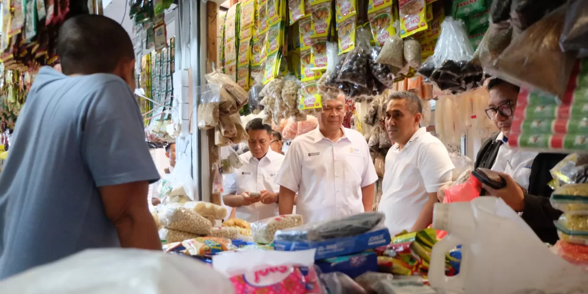 ID FOOD intensifkan pemantauan pasar di berbagai daerah jelang Idulfitri untuk menjaga stabilitas stok dan harga minyak goreng serta gula konsumsi. (Dok. ID Food)