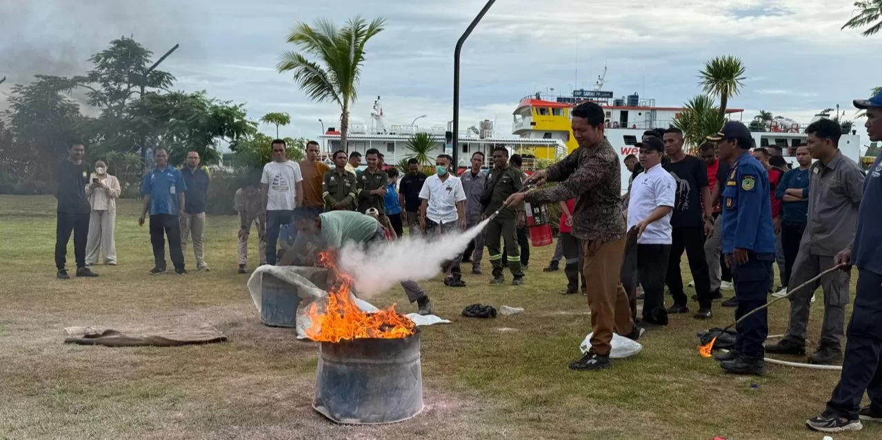 Siaga bukan sekadar slogan. Meruorah dan Plaza Marina rutin latih kesiapsiagaan demi pariwisata Labuan Bajo yang aman dan nyaman.