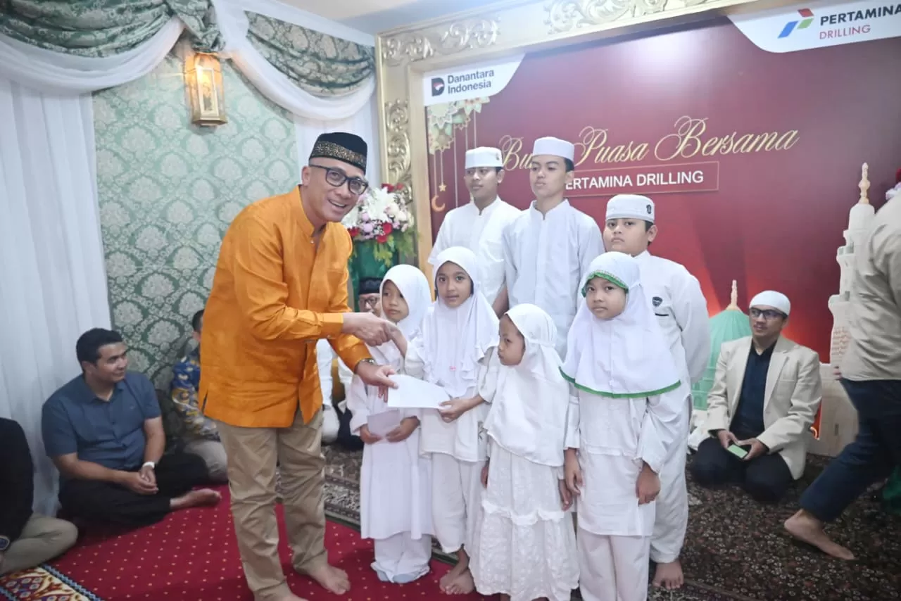 Pertamina Drilling gelar buka puasa bersama bertema Energi untuk Melangkah Penuh Harapan, sekaligus santuni 100 anak yatim dan dhuafa di Jakarta. (Dok. Pertamina Drilling)