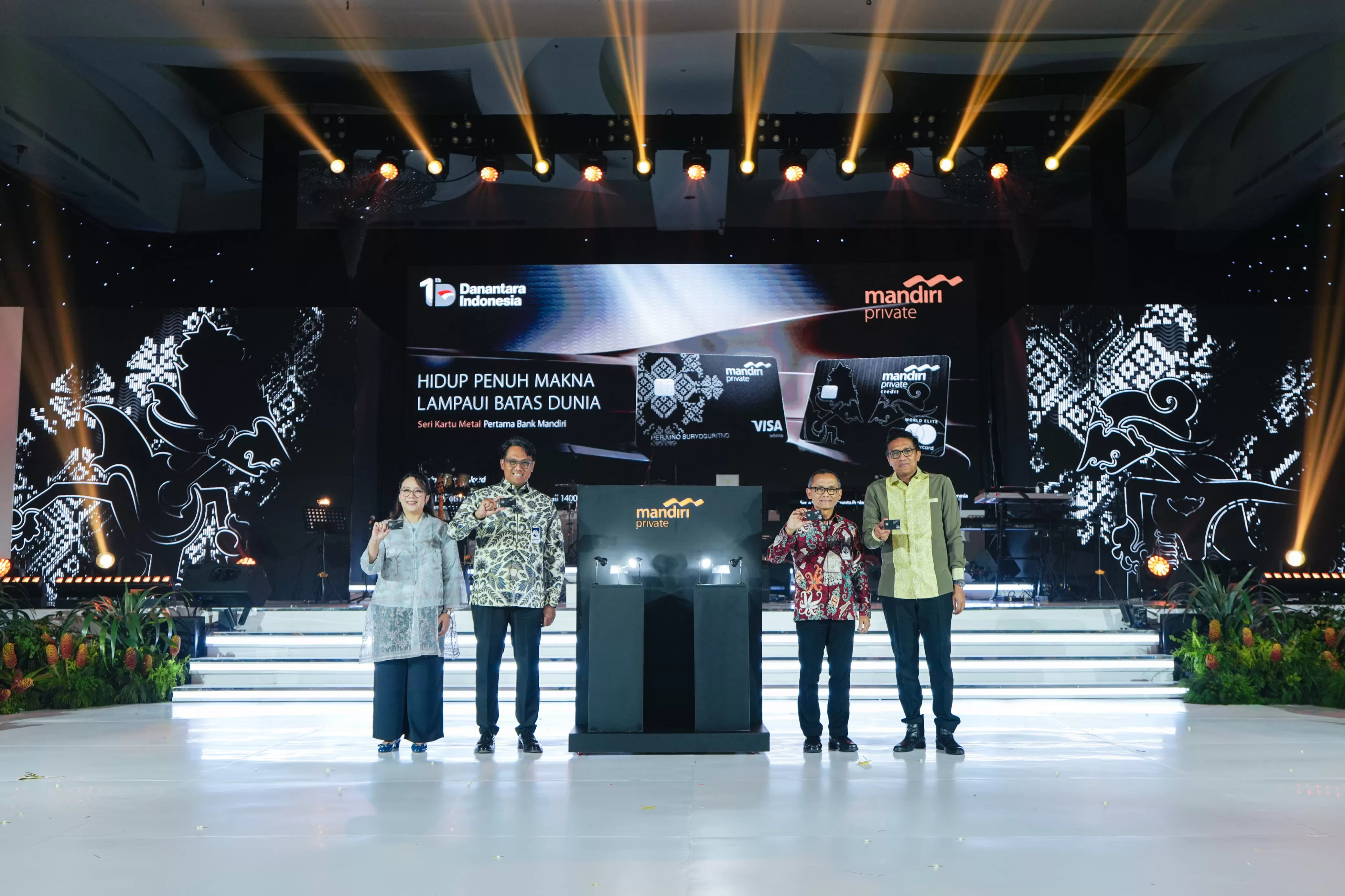 Peluncuran kartu debit dan kartu kredit berbahan metal eksklusif untuk nasabah Mandiri Private, Kamis (5/3/2026). (DOK. Bank Mandiri)