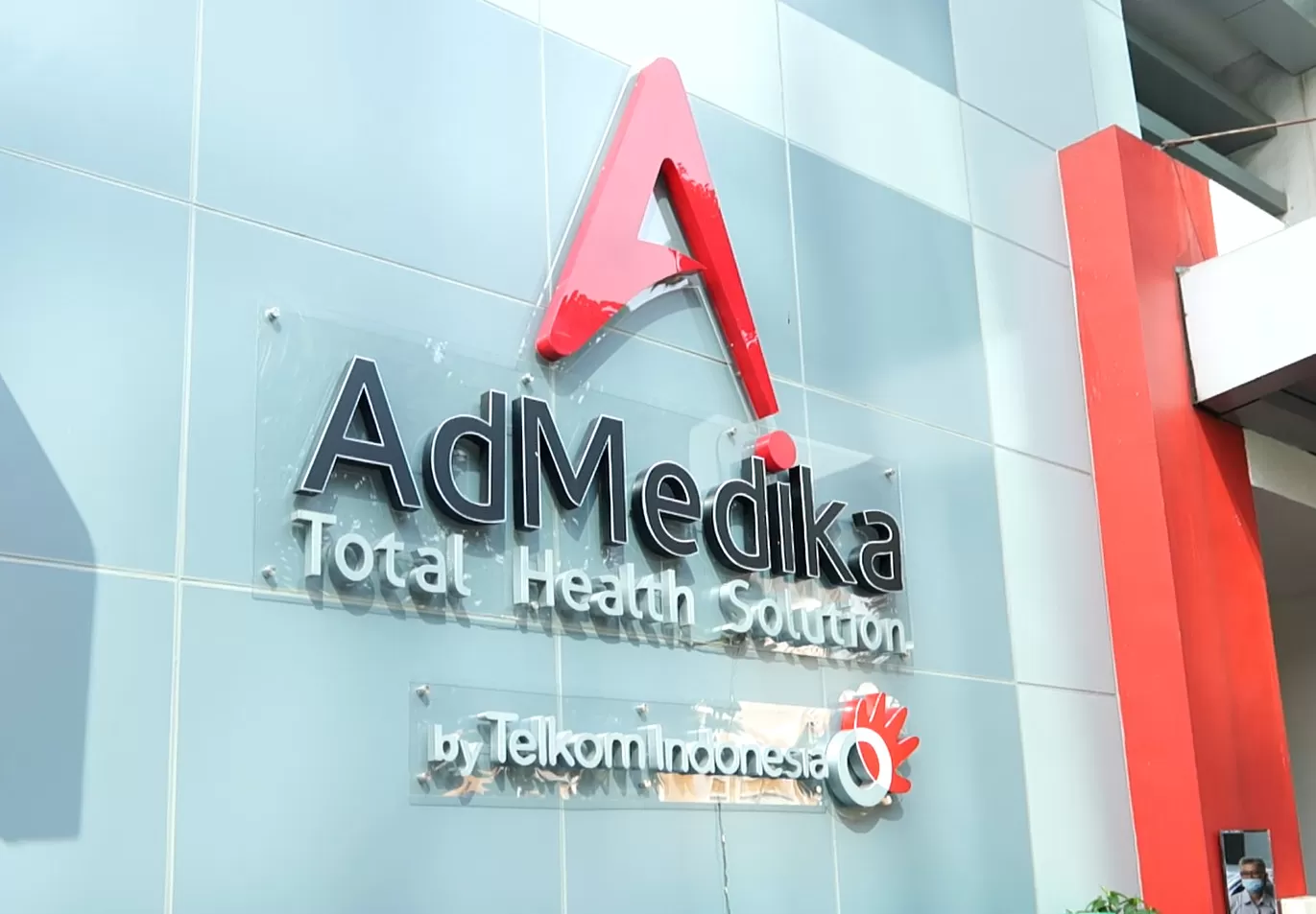 TelkomMetra menandatangani CSPA untuk divestasi penuh AdMedika Group kepada Fullerton Health sebagai bagian transformasi TelkomGroup. (Dok. AdMedika)