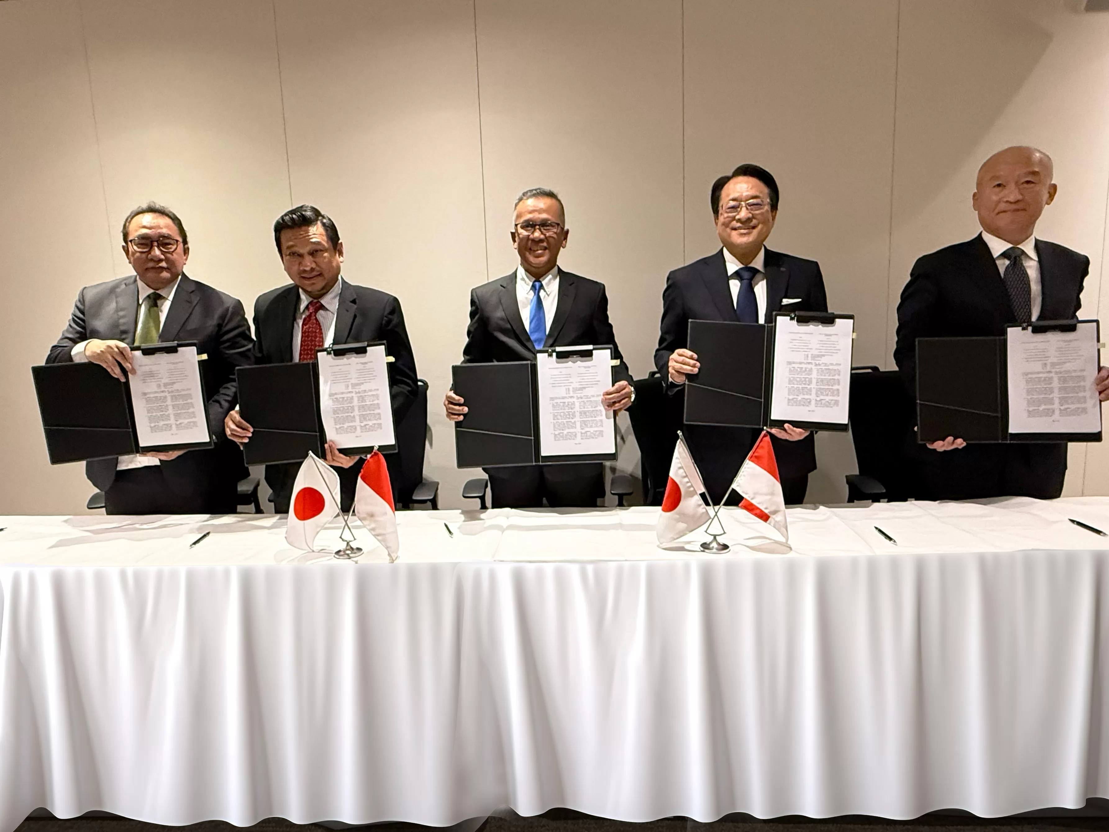 SIG bekerja sama dengan Taiheiyo Cement Corporation mengembangkan bisnis soil stabilization untuk memperkuat konstruksi dan membuka peluang pasar baru. (Dok. SIG)