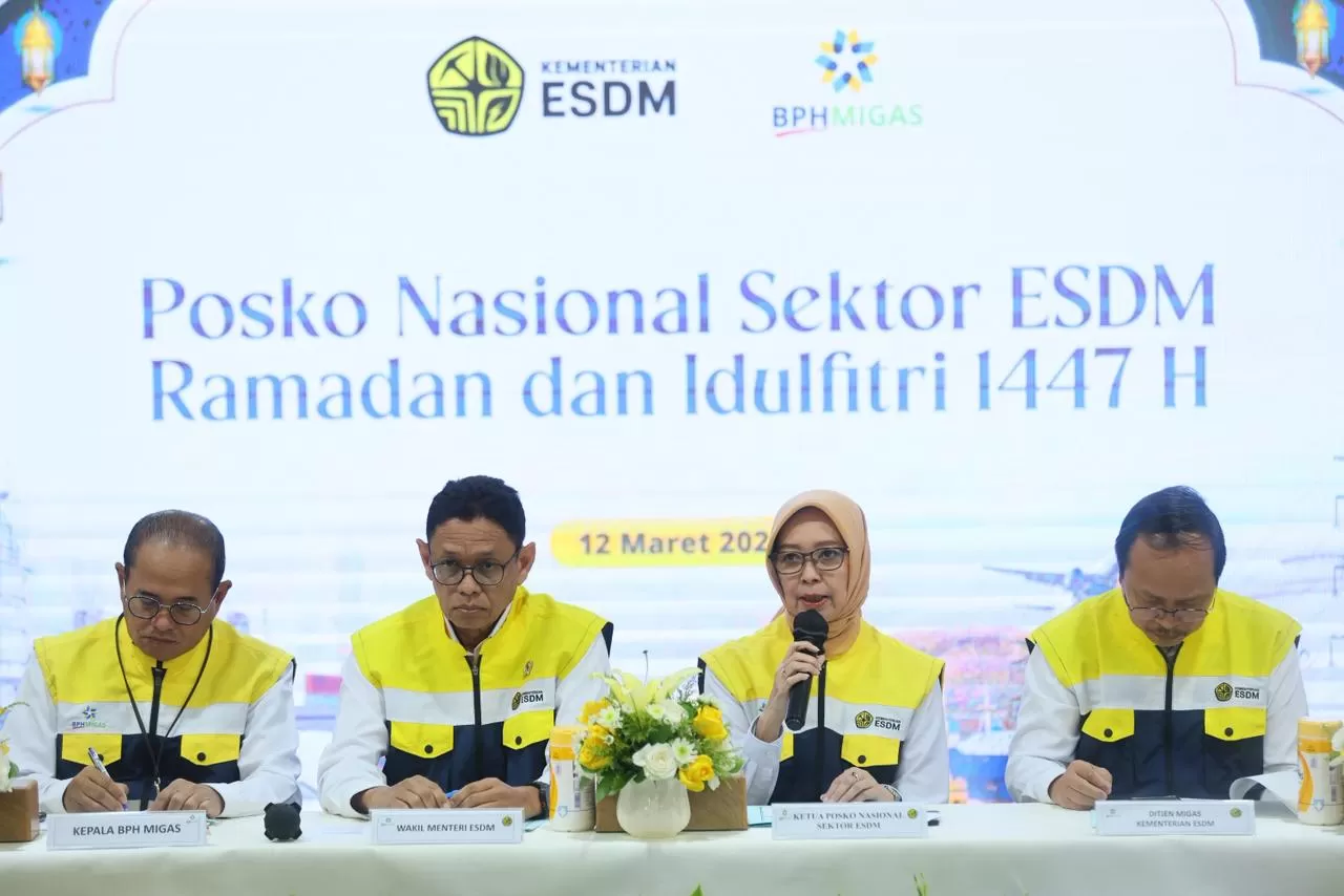 Posko Nasional ESDM Ramadan&ndash;Idulfitri 2026 resmi dibuka. PLN pastikan listrik aman, siagakan 72 ribu personel dan ribuan SPKLU untuk mudik EV. (Dok. PLN)