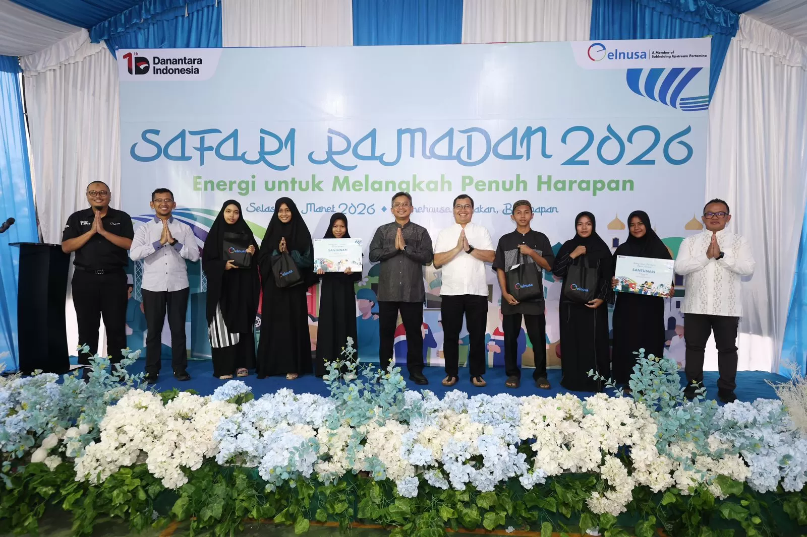 Elnusa menggelar Safari Ramadan di Balikpapan, Mundu, dan Jakarta dengan santunan serta bantuan bagi anak yatim dan masyarakat sekitar. (Dok. Elnusa)