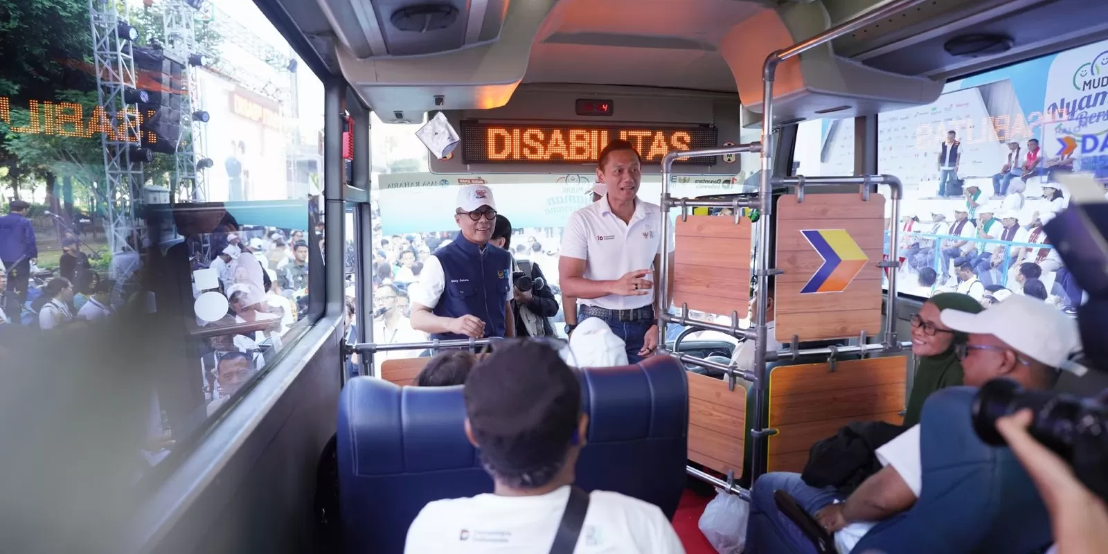 Ratusan armada dikerahkan, ribuan pemudik diberangkatkan. Mudik Gratis BUMN 2026 hadirkan perjalanan yang lebih tertib dan nyaman.