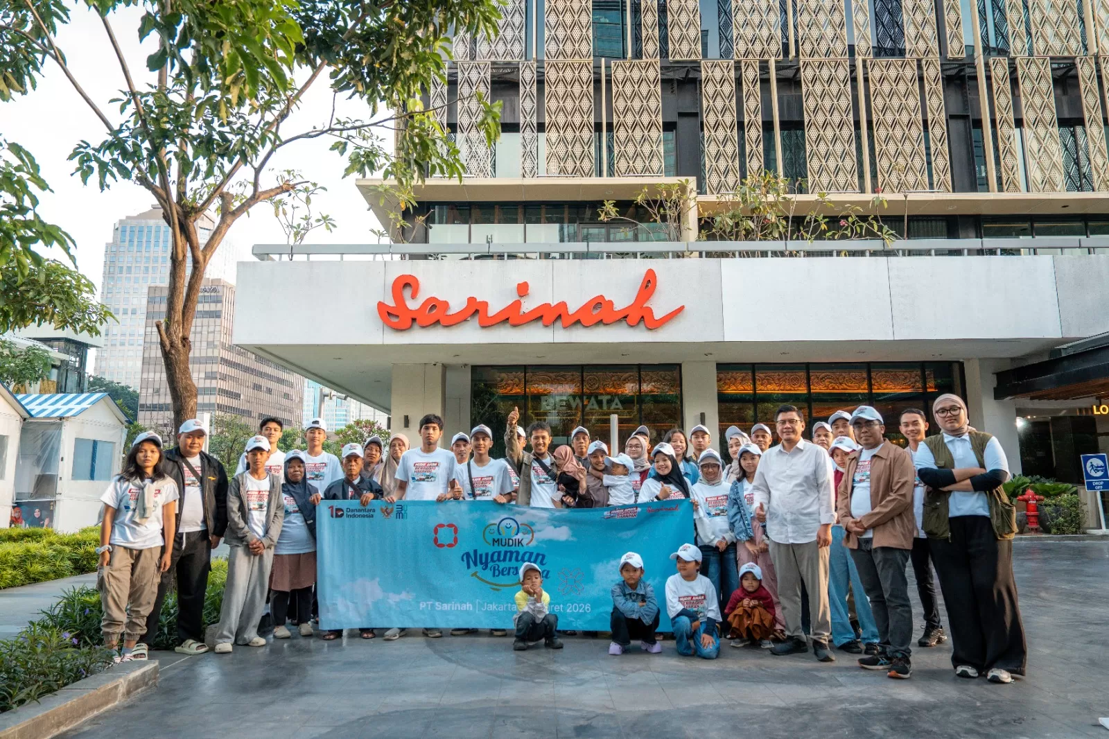 Mudik Nyaman Bersama yang dilepas di Gedung Sarinah Thamrin Jakarta, untuk bus tujuan Surabaya pada Selasa (17/3/2026) ini bagian dari program Mudik Gratis BUMN 2026. (DOK. Sarinah)