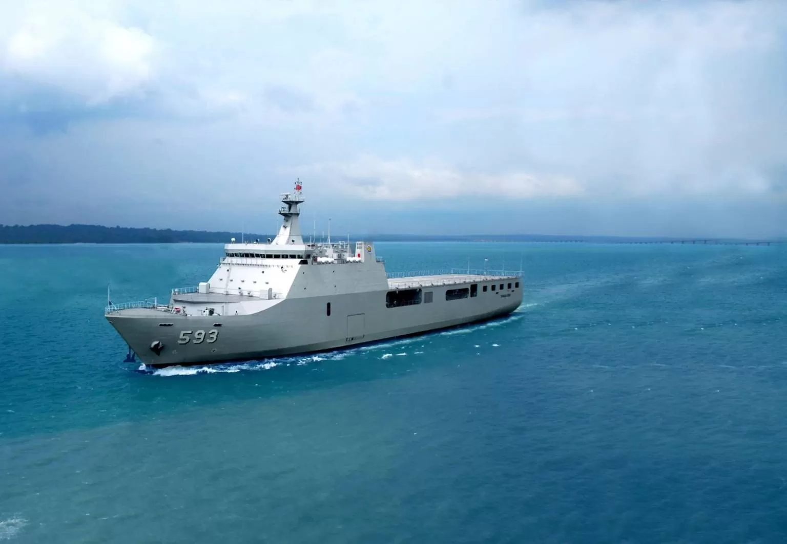 KRI Banda Aceh-593 saat melakukan sea trial. (Dok. PT PAL Indonesia)