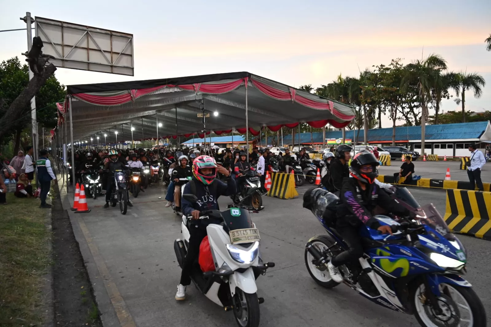 Arus balik Lebaran meningkat, ASDP siagakan layanan optimal demi kelancaran perjalanan Sumatera&ndash;Jawa. (Dok. ASDP)