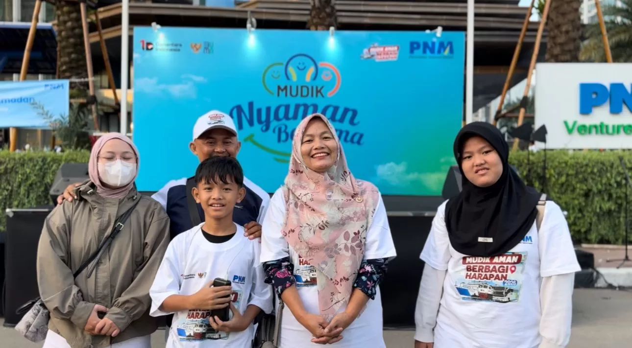 Program Mudik Gratis BUMN 2026 hadirkan perjalanan aman dan penuh makna bagi ribuan pemudik, salah satunya nasabah PNM Mekaar ini. (pnm.co.id)